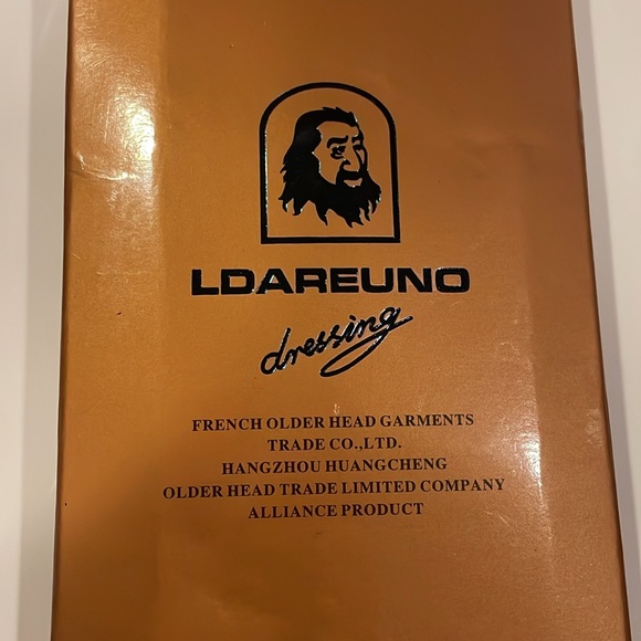 Ldareuno Leather Belt - Picture 4 of 4